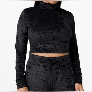 Lululemon All Aligned Mock Neck Crop Long Sleeve Crushed Velvet Black Top Size 6